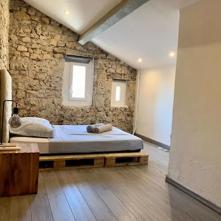 63m2 En Plein Centre-ville - 500m Palais & Plages Cannes